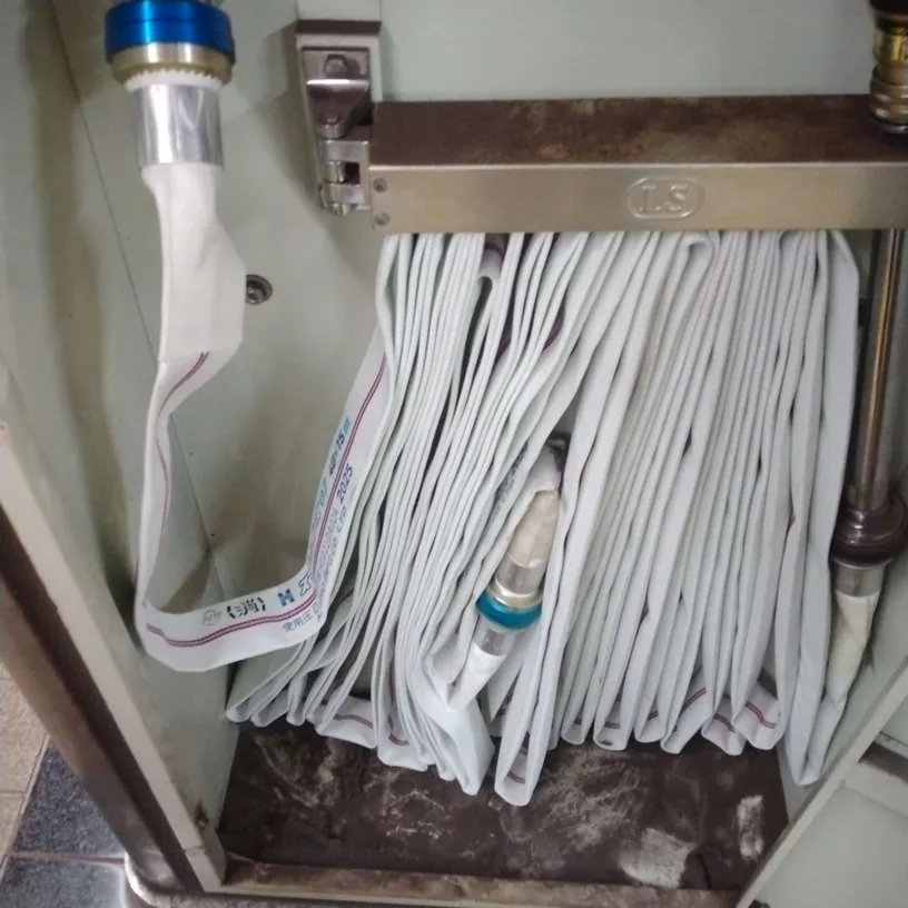 消火栓ホース取替工事