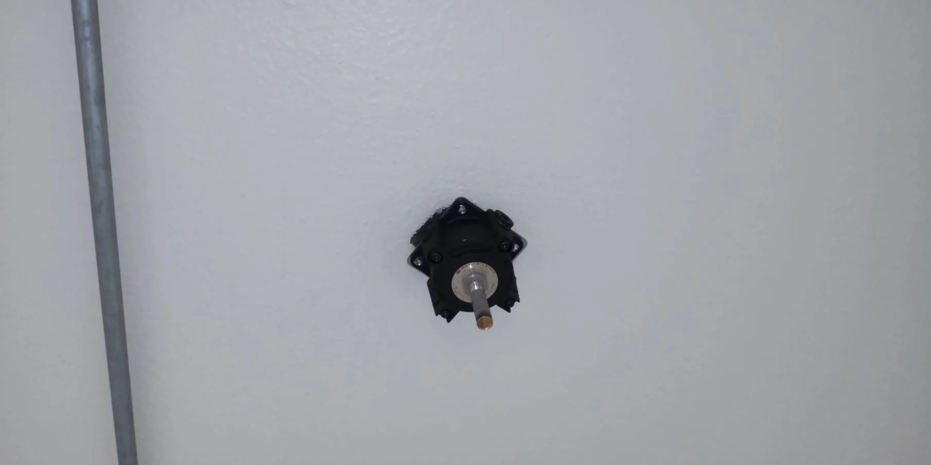 防爆感知器取付